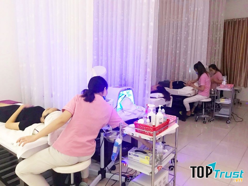 YB Spa