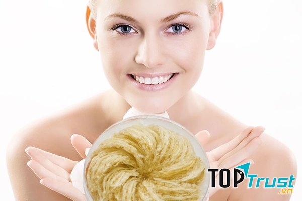 Yến sào được xem là một “mỹ phẩm dưỡng da” hoàn toàn tự nhiên cho chị em.