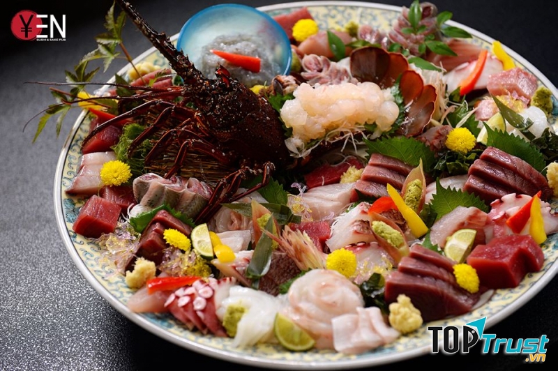 Yen Sushi & Sake Pub chú trọng không gian thoải mái, ấm cúng, hiện đại