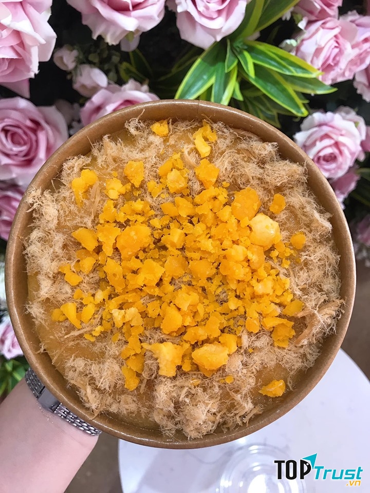 Ngoài những hình dạng bánh thông thường như tròn, vuông hay chữ nhật, bạn có thể đặt bánh làm theo kích thước hoặc hình dạng tùy ý.