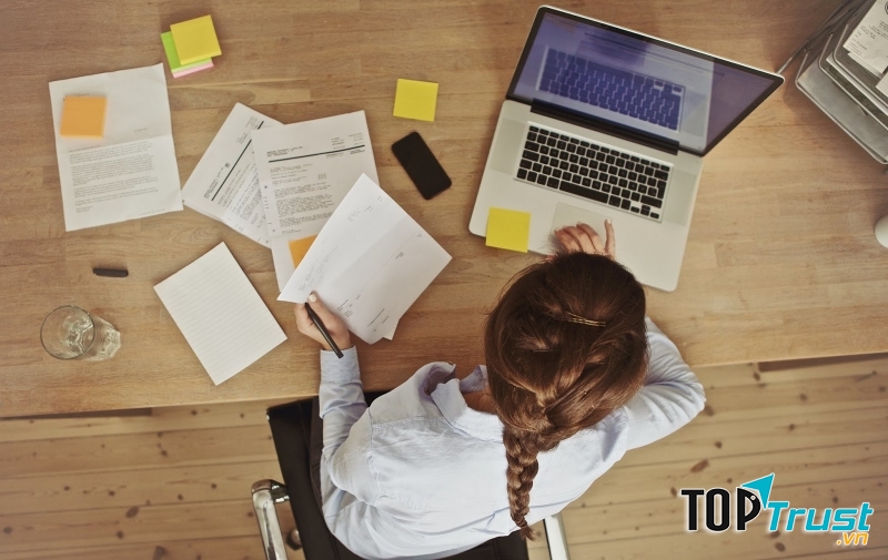 Yêu thích công việc hiện tại.