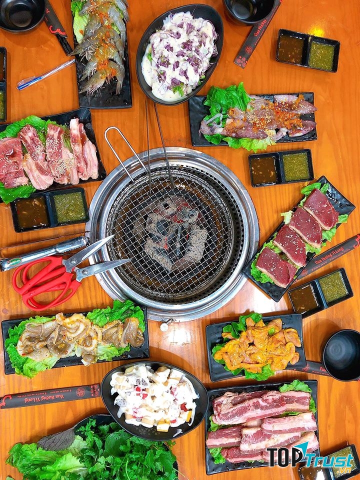 Yi Long BBQ & Hotpot