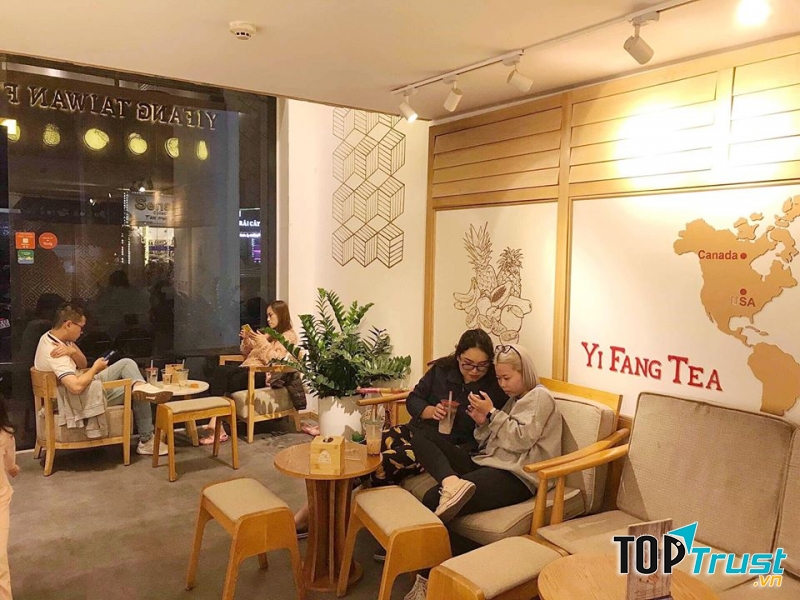 YiFang Tôn Đức Thắng