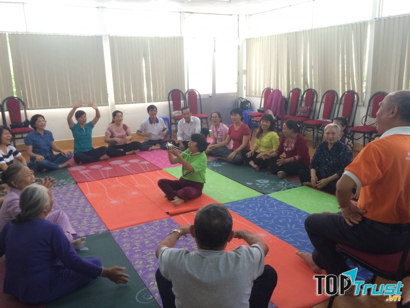 Phòng tập Yoga Cười Cần Thơ