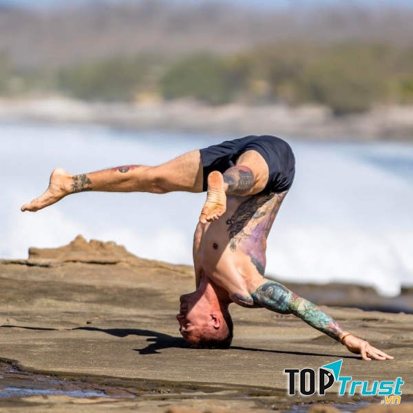 Yoga giúp chữa nhiều bệnh ở nam giới