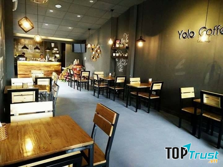 YOLO Coffee & Tea