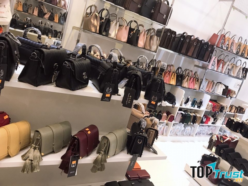 Thế giới túi Yolo