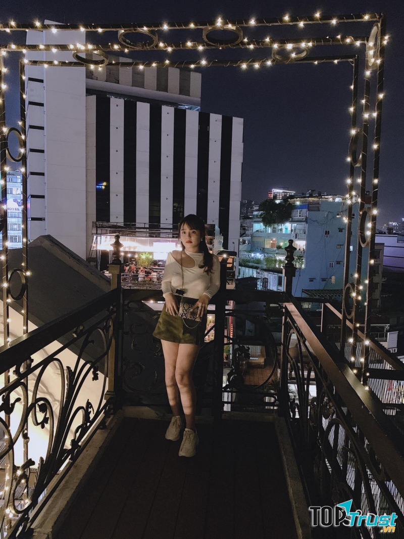 Yoona Cafe