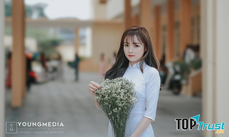 Young Media - Chụp ảnh kỷ yếu