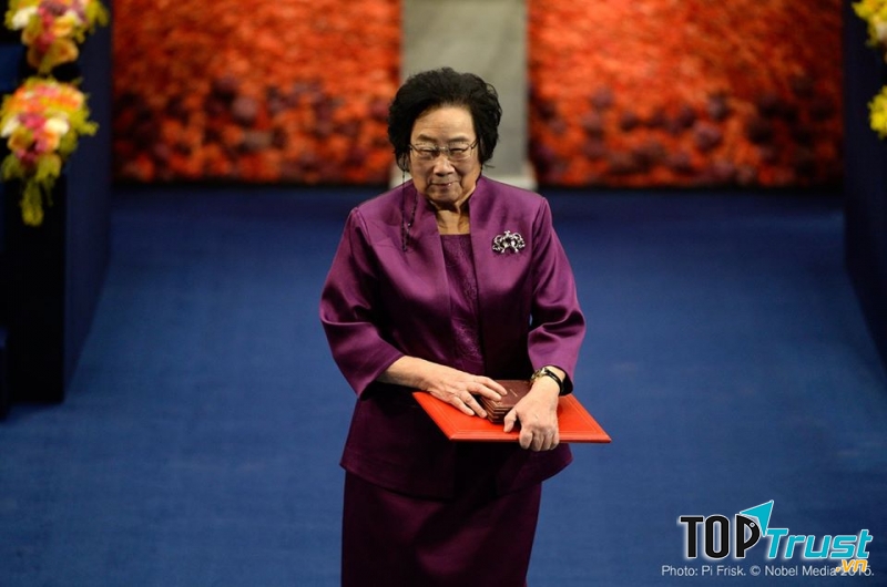 Bà Youyou Tu nhận giải Nobel 2015