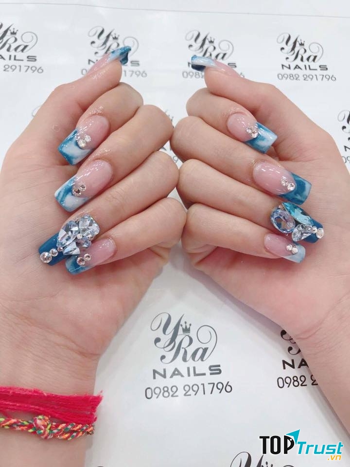 Yra Nails