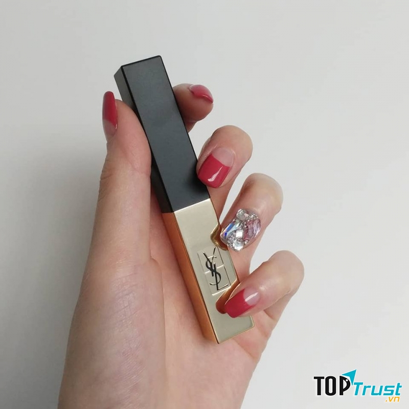 YSL Rouge Pur Couture The Slim Ironic Burgundy 22