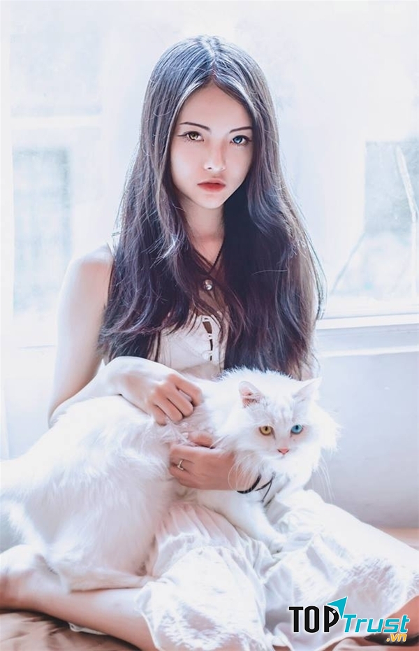 Hot girl Yu Dương đẹp như một thiên thần ( nguồn internet)