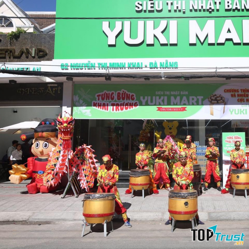 Yuki Mart