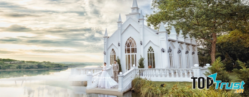 Yumi Wedding