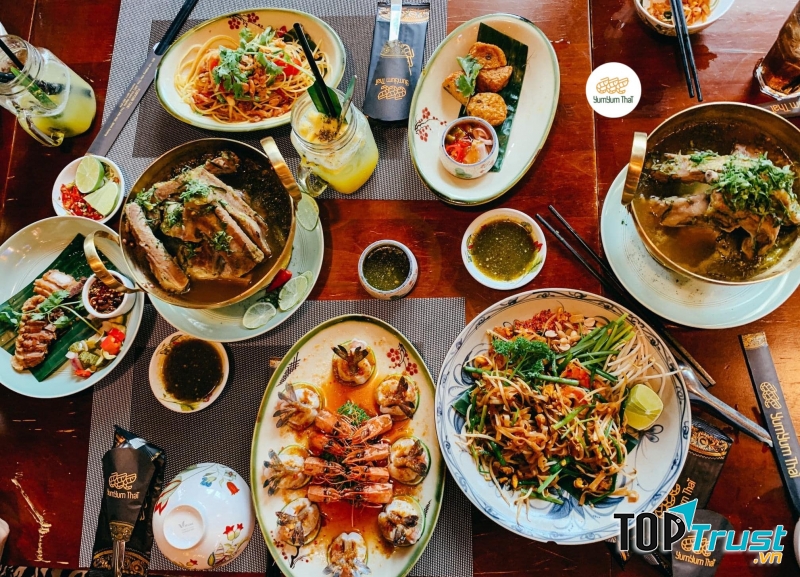Yumyum Thai - Nhà Hàng Thái