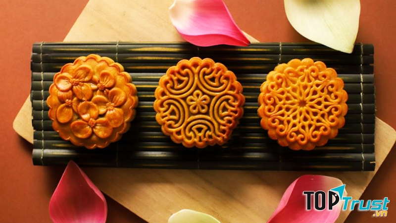 Bánh trung thu handmade Yuri House