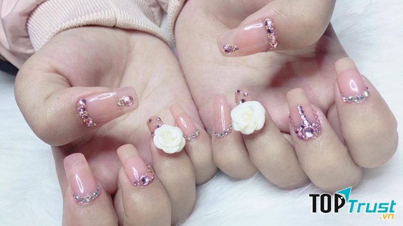 Yuri Nail