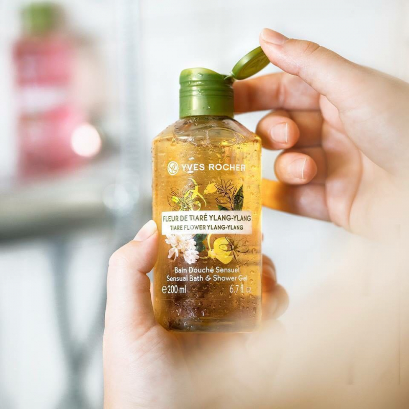 Yves Rocher Organic Vanilla Shower Gel