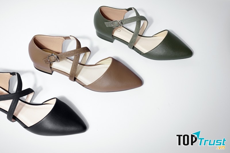 Giày búp bê shop có rất nhiều kiểu dáng và có sẵn size phục vụ chị em