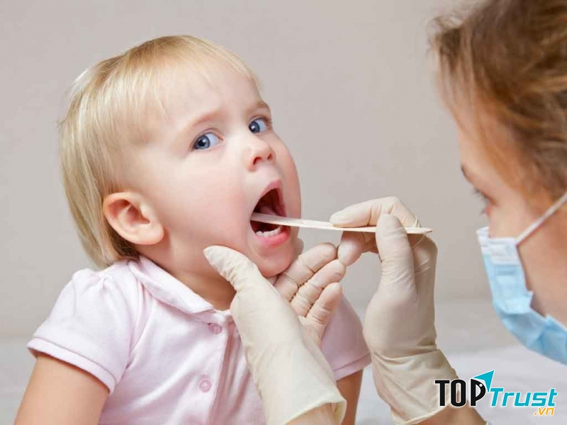 Bác sĩ khám và điều trị viêm Amidan giỏi nhất tại Hà Nội