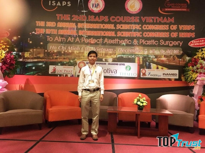 Bác sĩ thẩm mỹ giỏi và uy tín tại Đà Nẵng