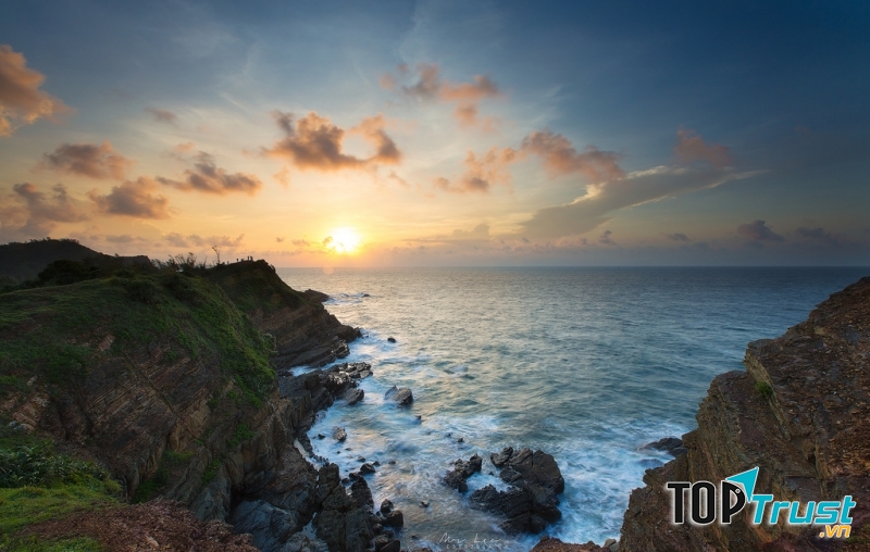 Bãi biển tuyệt đẹp nhất định phải đến trước tuổi 30