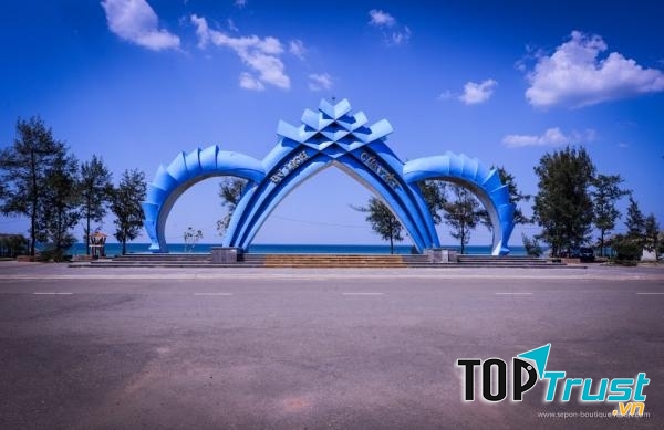 Bãi biển tuyệt đẹp ở Quảng Trị