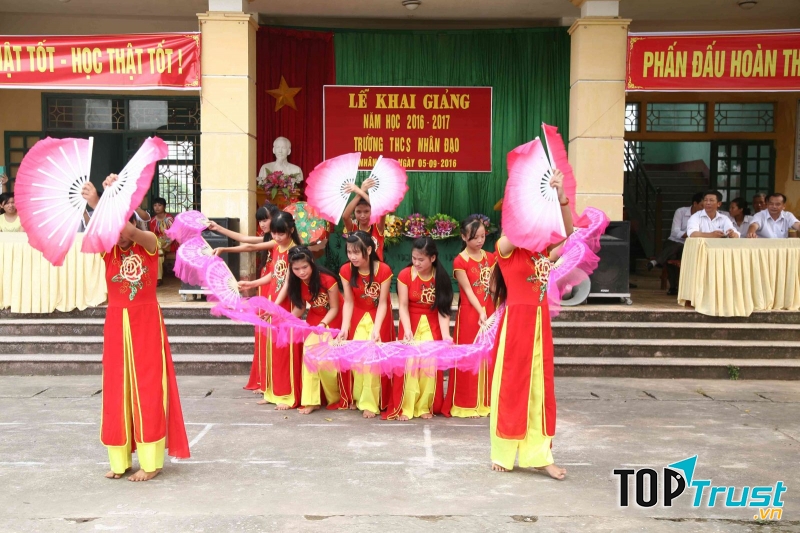 Bài múa chào năm học mới hay và ý nghĩa nhất