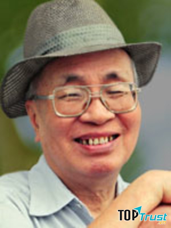 Bài thơ hay của nhà thơ Chính Hữu