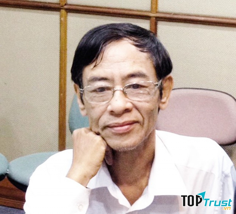 Bài thơ hay của nhà thơ Hoàng Nhuận Cầm