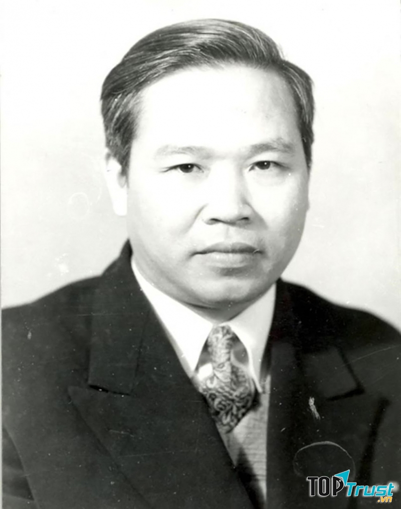 Bài thơ hay đã được phổ nhạc và diễn ngâm của nhà thơ Cù Huy Cận