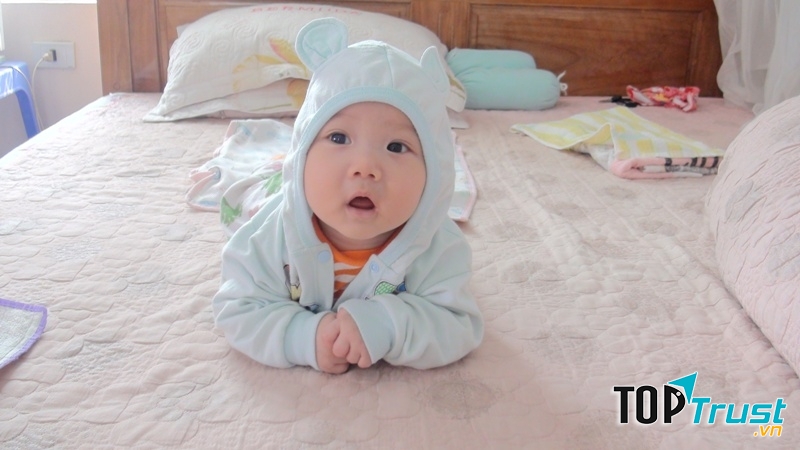 Bài thuốc dân gian trị tiêu chảy cho trẻ nhỏ.