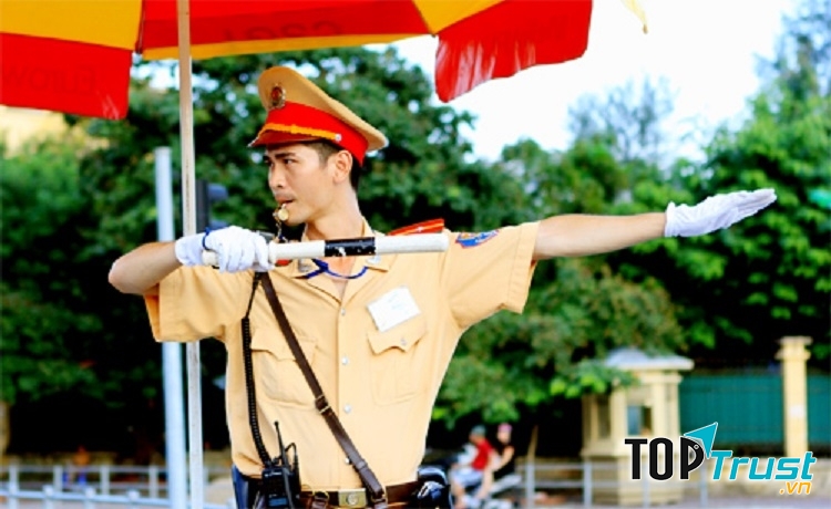 Bài văn tả một người mới gặp nhưng để lại ấn tượng sâu sắc hay nhất