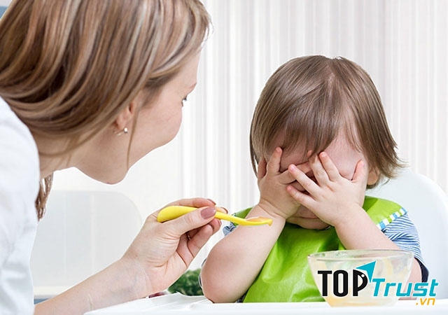 Bí quyết trị biếng ăn ở trẻ hiệu quả tại nhà