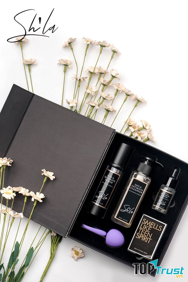 Bộ sản phẩm chăm sóc vùng kín phụ nữ tốt và an toàn nhất