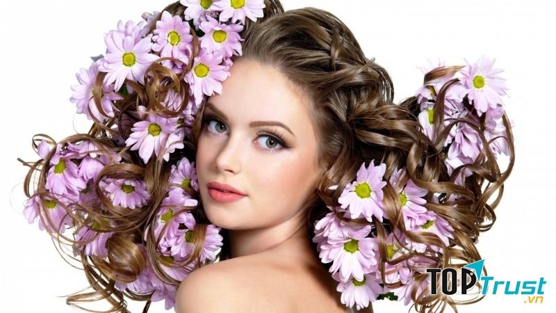 Cách làm tóc đẹp bồng bềnh tự nhiên đơn giản tại nhà