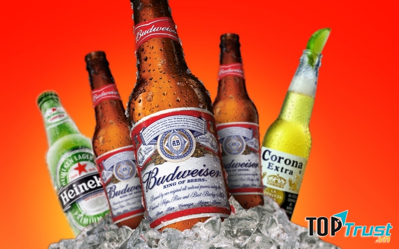 Cách mở nắp chai bia mà không cần dùng đến đồ khui