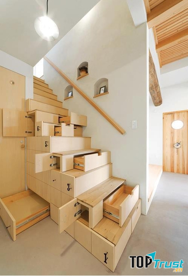 Cách tận dụng gầm cầu thang hiệu quả nhất cho nhà chật