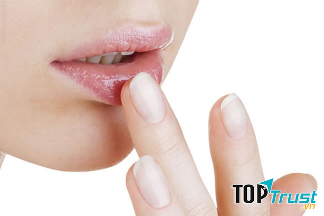 Cách trị thâm môi tại nhà hiệu quả và đơn giản nhất