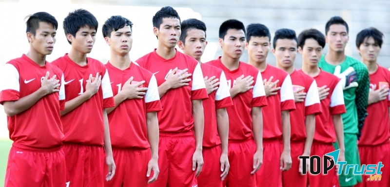 Cầu thủ bóng đá xuất sắc của Việt Nam