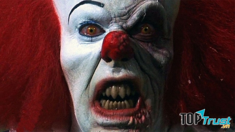 Chiếc mặt nạ ám ảnh nhất trong ngày hội Halloween