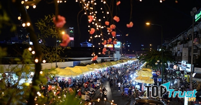 Chợ đêm nổi tiếng nhất ở TP. Hồ Chí Minh