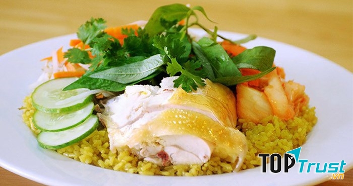 Cơm gà ngon và bổ dưỡng nhất Nam Định