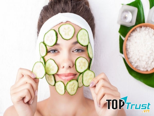 Công dụng làm đẹp của dưa leo