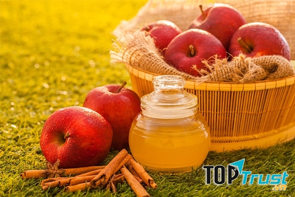 Công dụng  “thần dược” của giấm táo dành cho phái đẹp