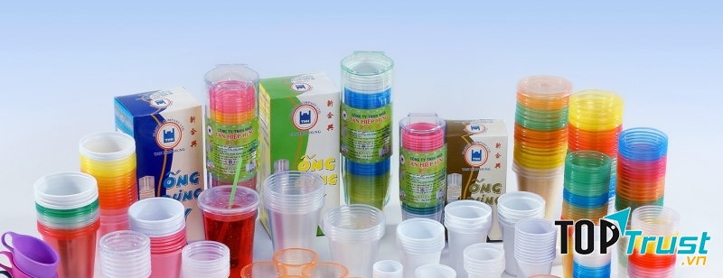 Công ty sản xuất ly nhựa uy tín và chất lượng nhất ở TPHCM