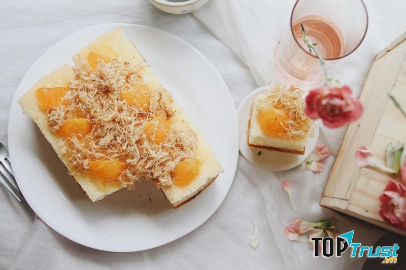 Cửa hàng bán bánh bông lan trứng muối ngon nhất tại Sài Gòn