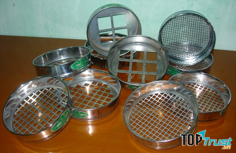 Cửa hàng bán dụng cụ thí nghiệm uy tín và chất lượng ở Hà Nội