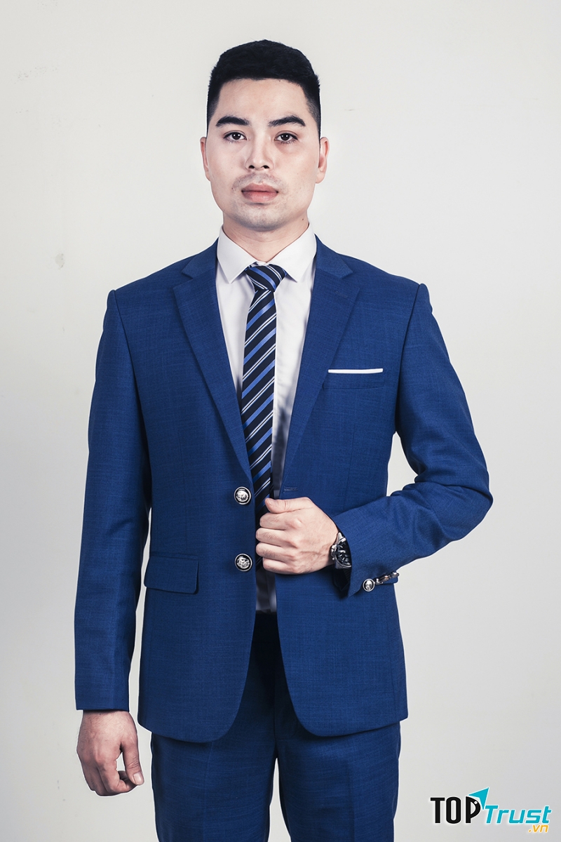 Cửa hàng bán vest nam đẹp ở Thanh Hoá được nhiều người lựa chọn nhất